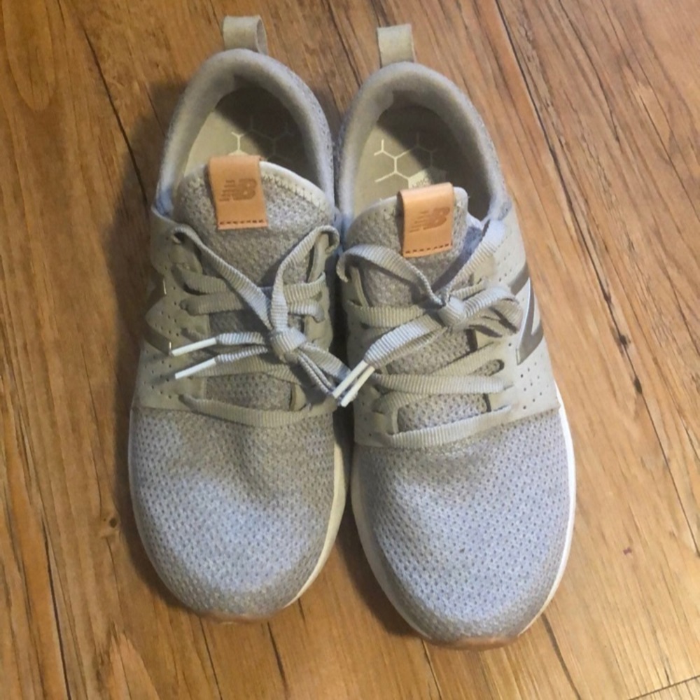 Fresh foam new balance sneakers